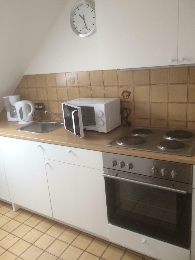 Dg Rechts 108A 2 Zimmer Apartment Dachgeschoss Holzminden Esterno foto